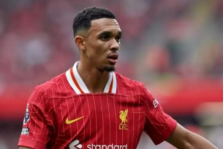 Ramai Dikabarkan ke Real Madrid, TAA Tegaskan Bermain di Liverpool adalah Mimpinya 1 RUMOR— Bek sayap andalan Liverpool, Trent Alexander-Arnold (TAA), mengungkapkan dirinya sedang ‘menjalani mimpi’ bersama klub masa kecilnya, meskipun masa depannya masih menjadi sorotan di tengah rumor transfer ke Real Madrid.