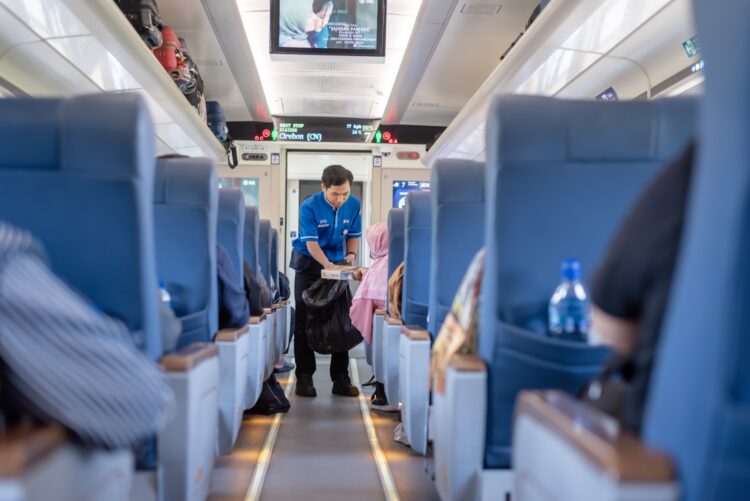 Sambut Libur Nataru 2024, Layanan KAI Services Facility Care Disiapkan 1 Sambut Libur Nataru 2024, Layanan KAI Services Facility Care Disiapkan