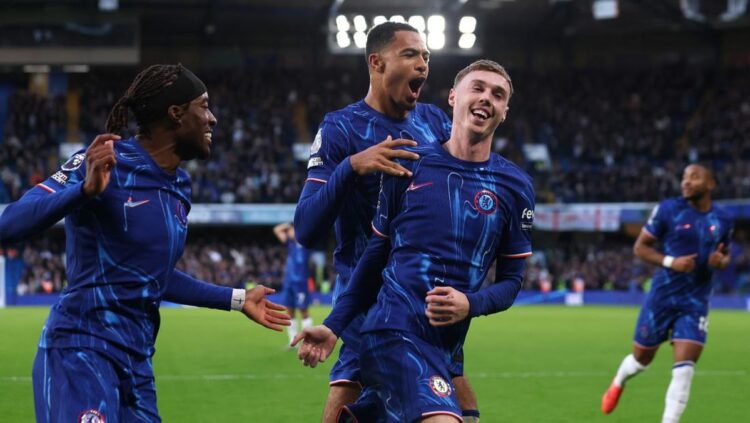 Drama 7 Gol, Chelsea Hajar Tottenham 4-3 1 comeback dramatis— Chelsea berhasil comeback dramatis berujung kemenangan 4-3 atas Tottenham Hotspur di pekan ke-15 Liga Inggris, Minggu (8/12) waktu setempat.