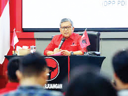 Hasto Kristiyanto: Jokowi, Gibran, dan Bobby Nasution Bukan Lagi Kader PDIP