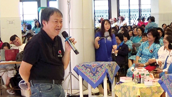 Sosper Perda No 16 tahun 2019, Albert Meminta WKRI Sumbar Beradaptasi dengan Digitalisasi 1 SOSPER— Anggota DPRD Provinsi Sumatera Barat, Albert Hendra Lukman, sosialisasi Peraturan Daerah (Sosper) No 16 tahun 2019.