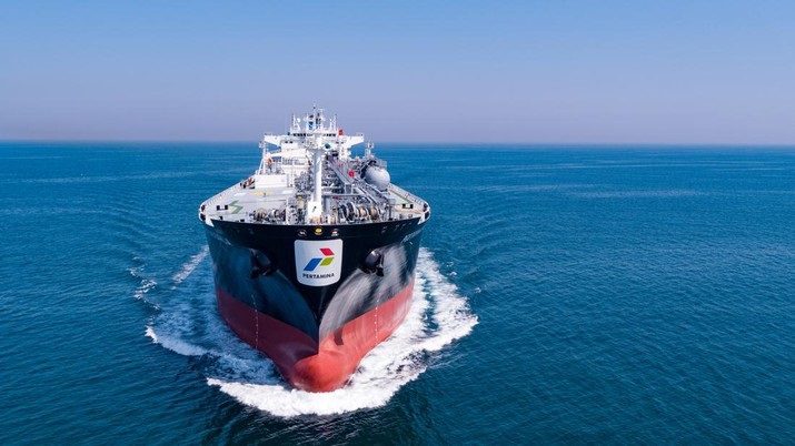 Suriah Kembali Memanas, Pertamina Siapkan Rute Alternatif 1 Ilustrasi kapal tanker Pertamina.