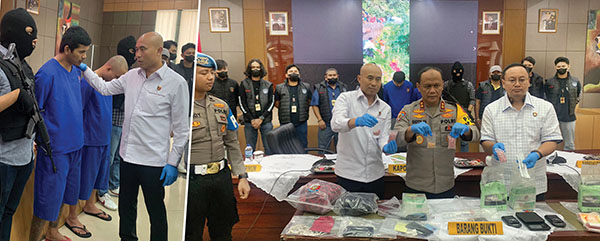 Sadis! Sindikat Narkoba Bunuh Kaki Tangan, Gegara Tak Setor Uang Penjualan Sabu Rp 8 Juta, Mayatnya Dibuang di Jurang Sitinjau Lauik 1 PERLIHATKAN BUKTI— Kapolda Sumbar Irjen Pol Gatot Tri Suryanta bersama Dirreskrimum dan Dirresnarkoba memperlihatkan barang bukti narkoba yang ditemukan dari aktor utama pelaku pembunuhan pria asal Payakumbuh yang mayatnya ditemukan di Sitinjau Lauik.