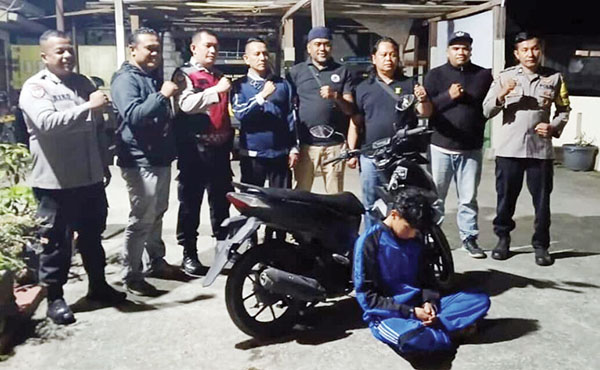 CURI MOTOR— Pelaku pencurian sepeda motor ditangkap jajaran Polsek Padang Utara.