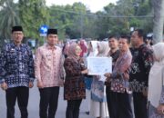 Kepatuhan Pelayanan Publik, Disdik Solok Terima Penghargaan dari OmbudsmanRI