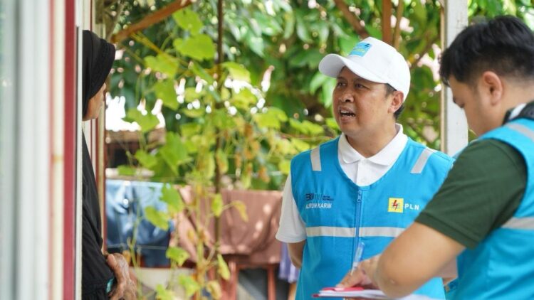 menegaskan--PT PLN (Persero) Unit Induk Distribusi (UID) Sumatera Barat menegaskan bahwa token listrik hasil pembelian dari program Stimulus Ekonomi berupa potongan tarif listrik 50% bagi pelanggan dengan daya terpasang 2.200 Volt Ampere (VA) ke bawah, tidak akan hangus meskipun masih tersisa setelah periode promo berakhir.