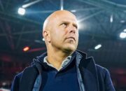 Drama Poin di The City Ground, Arne Slot Memuji Kebangkitan Liverpool