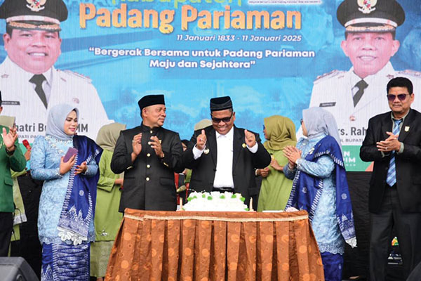 Ketua DPRD Pimpin Sidang HUT ke-192 Kabupaten Padangpariaman, Semangat Bersama untuk Kemajuan Daerah 1 4 FOTO UTAMA 1