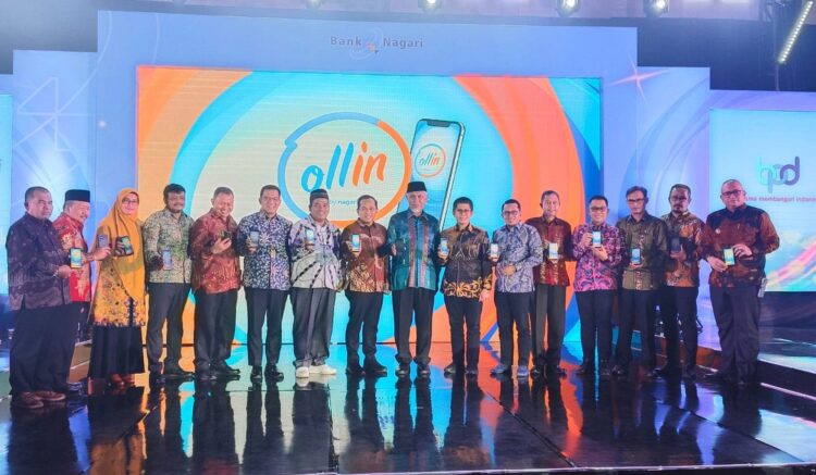 Bank Nagari Luncurkan Ollin by Nagari dan Undian Tabungan Berhadiah, Aznil Azwar Raih Pajero Sport 1 LAUNCHING— Acara Grand Launching Super Apps Ollin by Nagari dan Penarikan Undian Tabungan Berhadiah Bank Nagari di The ZHM Premiere Hotel, Kamis (23/1).
