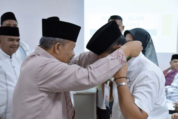 PENDIDIKAN DASAR— Bupati Agam, Andri Warman, menghadiri acara PD-PKPNU Angkatan I yang digelar PCNU Kabupaten Agam, di Mess UNP Belakang Balok, Bukittinggi, Jumat (17/1).