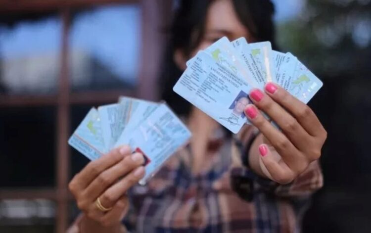 Tolak Gugatan Hapus Kolom Agama di KTP, MK: Karakter Bangsa Ketuhanan Yang Maha Esa 1 ILUSTRASI— KTP elektronik.