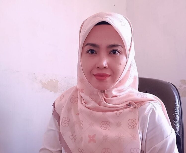 Target Selama 2024 Tidak Tercapai, Inseminasi Buatan Baru Terealisasi 242 IB 1 Marini Jamal
Kabid Kesehatan Hewan Dinas Pertanian Pangan Perikanan Kota Pariaman