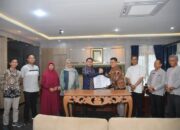 Mempelancar Tugas Birokrasi, Pj Wako Teken Kerjasama dengan  PT Pos Indonesia