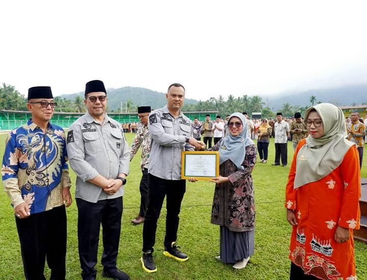 Terapkan Lingkungan Sekolah Sehat dan Bersih