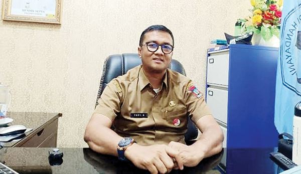 Keterbatasan Alat Dapur Jadi Penyebab Diundurnya MBG, Pemko Padang Belum Bisa Pastikan Jadwal Makan Bergizi Gratis, Yopi: Data 3.000 Anak sudah Dikirim ke BGN 1 Yopi Krislova
Kepala Dinas Pendidikan
dan Kebudayaan Kota Padang