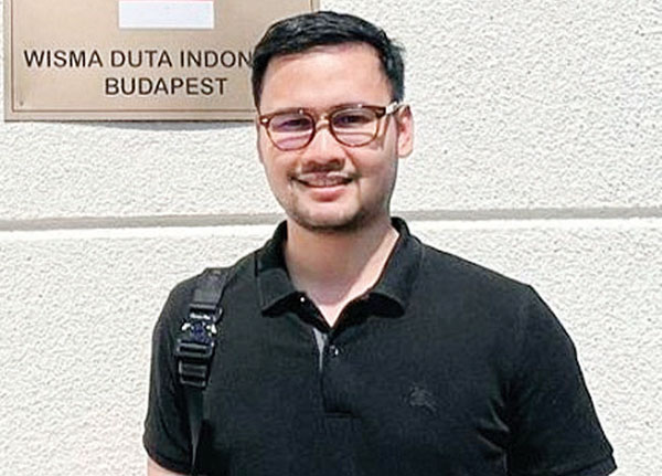 Didiskualifikasi, Cawabup Pasaman Anggit Kurniawan Hargai Putusan MK, Bakal Tempuh Jalur Lain Sesuai Mekanisme 1 Calon Wakil Bupati Pasaman
Anggit Kurniawan Nasution