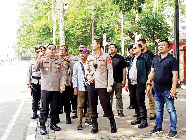 Polres Metro Jakpus Amankan Pegawai KPK Gadungan, Buat Sprindik dan Surat Panggilan Bodong untuk Mantan Bupati Rote 1 Kapolres Metro Jakarta Pusat Kombes Pol Susatyo Purnomo Condro.