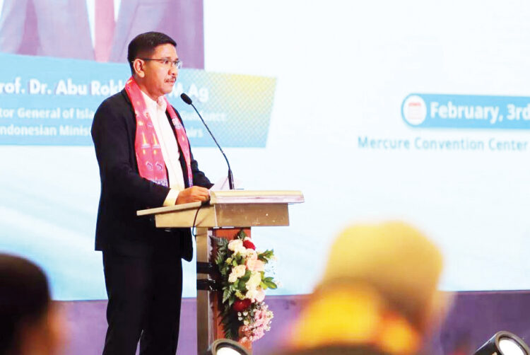 Sidang Isbat 1 Ramadan Digelar 28 Februari, Ahli Astronomi Sebut Awal Puasa Berpotensi Beda 1 Dirjen Bimas Islam Kemenag Abu Rokhmad.