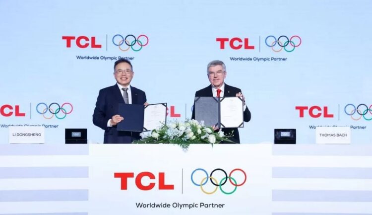 IOC Kerja Sama dengan TCL, Jadi Sponsor Resmi Olimpiade dan Paralimpiade Global 1 KERJASAMA— IOC mengumumkan Kemitraan Olimpiade Global dengan perusahaan teknologi global TCL hingga 2032. TCL akan menjadi Sponsor Resmi Olimpiade dan Paralimpiade Global dari Industri Peralatan Audiovisual dan Perangkat Rumah Tangga.
