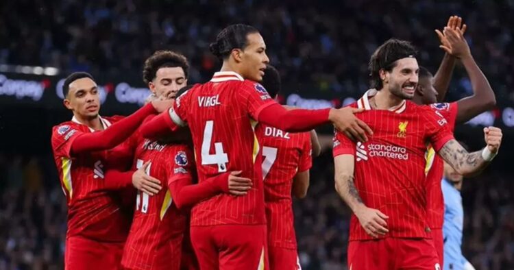 Kalahkan Newcastle United 2-0, Liverpool Kokoh di Puncak Klasemen Liga Inggris 1 MENANG MEYAKINKAN— Liverpool semakin mengukuhkan posisinya di puncak klasemen Premier League setelah kemenangan meyakinkan 2-0 atas Newcastle United dalam pertandingan pekan ke-27 yang berlangsung pada Kamis (27/02) dini hari WIB.