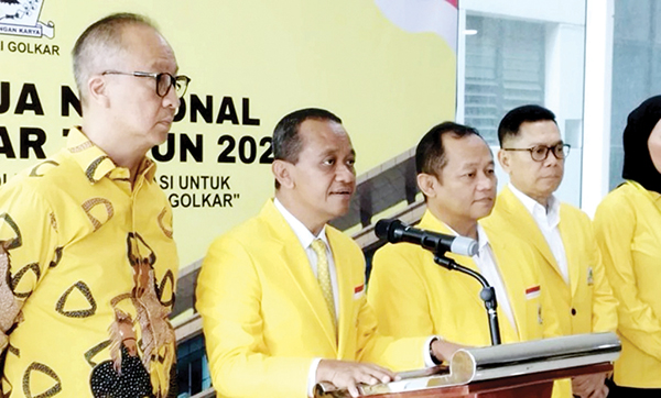 Yakin Menteri dari Golkar Tak Kena Reshuffle, Bahlil: Pak Presiden Tahu Kualitas Kami 1 TANGGAPI— Ketua Umum Partai Golkar, Bahlil Lahadalia menanggapi isu reshuffle menteri kabinet Kabinet Merah Putih.