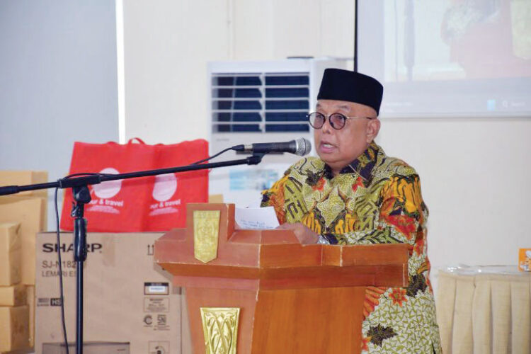 Bupati Agam Resmi Buka RAT KKSPN Agam Madani, Apresiasi Pengelolaan Koperasi yang Profesional 1 BUKA RAT KKSPN— Bupati Agam, diwakili Sekretaris Daerah Kabupaten Agam, Drs Edi Busti MSi, secara resmi membuka RAT KKSPN Agam Madani untuk tahun buku 2024, di Aula Kantor Bappeda Agam, Sabtu (22/2).