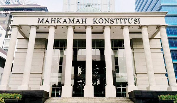 Hari Ini, MK Bacakan Putusan Sengketa Pilkada Padang 1 ILUSTRASI— Gedung MK.