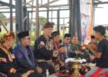 Bupati Tanah Datar Hadiri Prosesi Maanta Syarat Ka Guru 11 Bupati Tanah Datar Hadiri Prosesi Maanta Syarat Ka Guru