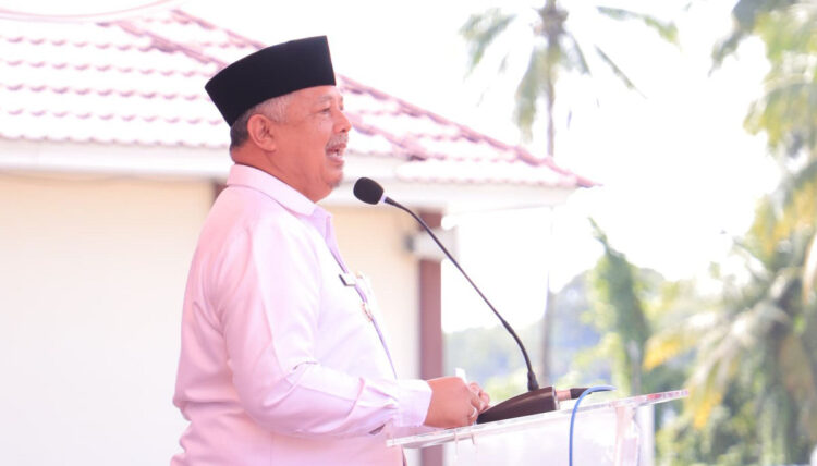 RSUD Serambi Madinah, Diharapkan dapat Meningkatkan Kualitas Pelayanan 1 ARAHAN—Wali Kota Solok, Zul Elfian, berikan sambutan saat acara di RSUD Kota Solok kemarin.