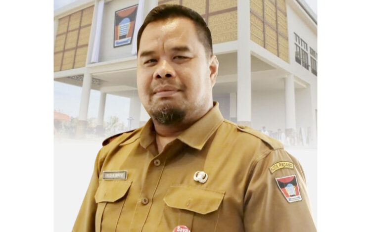 300 Koperasi di Padang sudah Tidak Aktif 1 Fauzan Ibnovi
Kadis Koperasi dan UKM Kota Padang