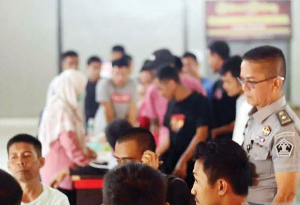 Deteksi Dini Warga Binaan, Lapas Bukittinggi Gelar VCT HIV AIDS 1 VOLUNTARY COUNSELING AND TESTING— Lapas Kelas IIA Bukittinggi, menggelar kegiatan VCT untuk mendeteksi lebih dini infeksi HIV AIDS di kalangan WBP.