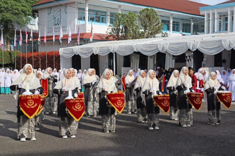 Art dan Expo 2025 Perguruan Diniyah Putri Sukses 1 MAS KMI Diniyyah Puteri