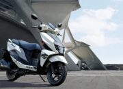 Motor Suzuki Avenis 125, Skutik dengan Performa Tangguh