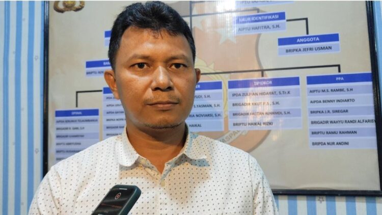 Polisi Buru Pelaku Jambret Gelang Emas di Payakumbuh 1 Kasat Reskrim Polres Payakumbuh, AKP Doni Pramadona.