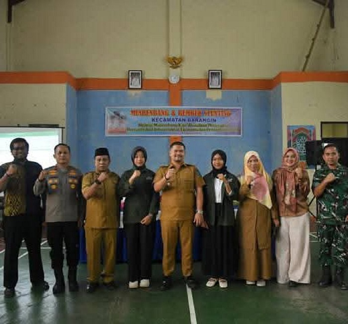 Wawako Sawahlunto Jeffry, Sehari Penuh Hadiri Musrenbang di Empat Kecamatan yang Ada 1 IKUTI—Wakil Wali Kota (Wawako) Sawahlunto, Jeffry Hibatullah saat mengikuti kegiatan Musrenbang dan Rembung Stunting tingkat kecamatan.