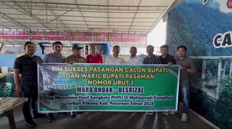 588 PPPK Pemko Pariaman Dilantik 1 DEKLARASI—Timses Paslon Bupati dan Wakil Bupati Pasaman nomor urut 2 Mara Ondak-Desrizal medeklarasikan kesiapan menerima hasil PHPU di MK.