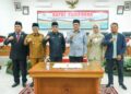 DPRD Tanahdatar Umumkan Pemberhentian dan Pengangkatan Bupati dan Wakil Bupati 11 DPRD Tanahdatar Umumkan Pemberhentian dan Pengangkatan Bupati dan Wakil Bupati