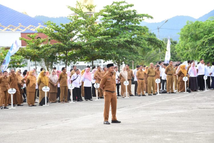 Pentingnya Disiplin ASN dan PPPK dalam Menjalankan Tugasnya 1 asn saat apel