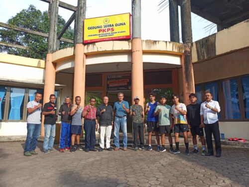 Puluhan Petinju Latihan Perdana di Sasana Barisan Muda Pessel BC, Ketua DPW PKPS Sumbar Berikan Motivasi 1 ccccc e1739351329413