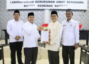 Serahkan 24 Izin Operasional, Kakanwil Minta KBIHU Wujudkan Jemaah Mandiri