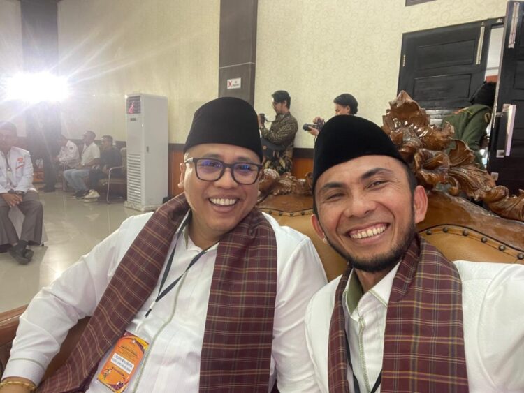 Hari Ini Rabu, KPU Tetapkan Hendri-Allex sebagai Paslon Wali Kota-Wakil Wali Kota Terpilih 1 TETAPKAN—Hendri-Allex sebagai Wali Kota-Wakil Wali Kota terpilih Kota Padang Panjang Rabu (5/2) ini, ditetapkan KPU.