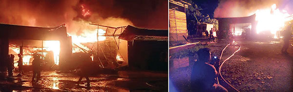 Dua Kebakaran Besar di Padang, Hanguskan 7 Mobil, Gudang Akrilik dan Rumah, Kerugian Capai Rp 5 Miliar 1 KEBAKARAN— Petugas Damkar melakukan penyemprotan air untuk memadamkan kebakaran yang
menghanguskan gudang akrilik dan rumah di Kota Padang.