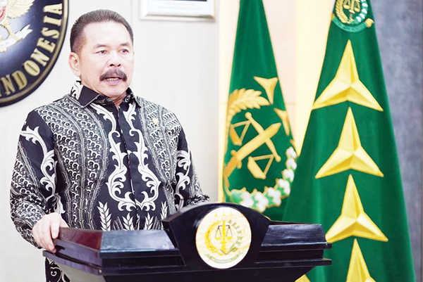 Jaksa Agung Ingatkan Jajarannya, Jaksa Nakal Bakal Dicopot dari Jabatan dan Kena Sanksi Tegas 1 ARAHAN— Jaksa Agung ST Burhanuddin memberikan arahan kepada jajarannya.