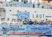 PT Semen Padang dan Pelni Fasilitasi Mudik Gratis, Ratusan Pemudik Diberangkatkan Menuju Mentawai