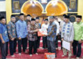Safari Ramadhan di Masjid Asy Syifa, Bupati Agam Serukan Pentingnya Iman dan Taqwa dalam 10 Safari Ramadhan di Masjid Asy Syifa, Bupati Agam Serukan Pentingnya Iman dan Taqwa dalam