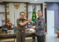 Jelang Ramadhan, PLN UIP Sumbagteng Perkuat Sinergi dan Kolaborasi dengan Kejati Riau Untuk Lancarkan Pembangunan Proyek Infrastruktur Ketenagalistrikan di Riau 10 Jelang Ramadhan, PLN UIP Sumbagteng Perkuat Sinergi dan Kolaborasi dengan Kejati Riau Untuk Lancarkan Pembangunan Proyek Infrastruktur Ketenagalistrikan di Riau