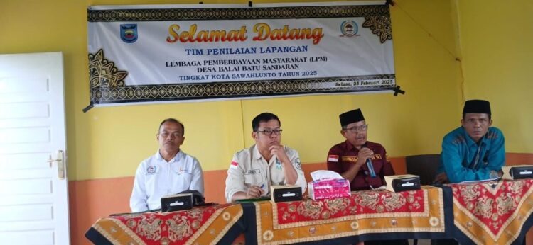PEMILIHAN—Terlihat suasana pemilihan LPM terbaik di Kota Sawahlunto.