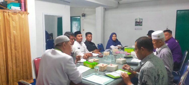 TETAPKAN—Rapat Koordinasi Kemenag Sawahlunto, MUI, Badan Amil Zakat dan Pemerintah Kota Sawahlunto. untuk menetapkan besaran zakat .