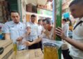 Reskrim Bersama Koperindag, Cek Isi Minyakita yang Beredar di Pasar 10 Reskrim Bersama Koperindag, Cek Isi Minyakita yang Beredar di Pasar
