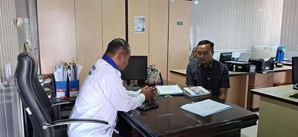 Sinergi BPJS Kesehatan dan Kementerian Agama, Lindungi Kesehatan Jamaah dan Petugas Haji 1 KERJA SAMA—Perjanjian kerjasma terkait sinergitas tugas dan fungsi dalam optimalisasi program jaminan kesehatan nasional guna mendukung penyelenggaraan program Jaminan Kesehatan Nasional (JKN) bagi jemaah haji.